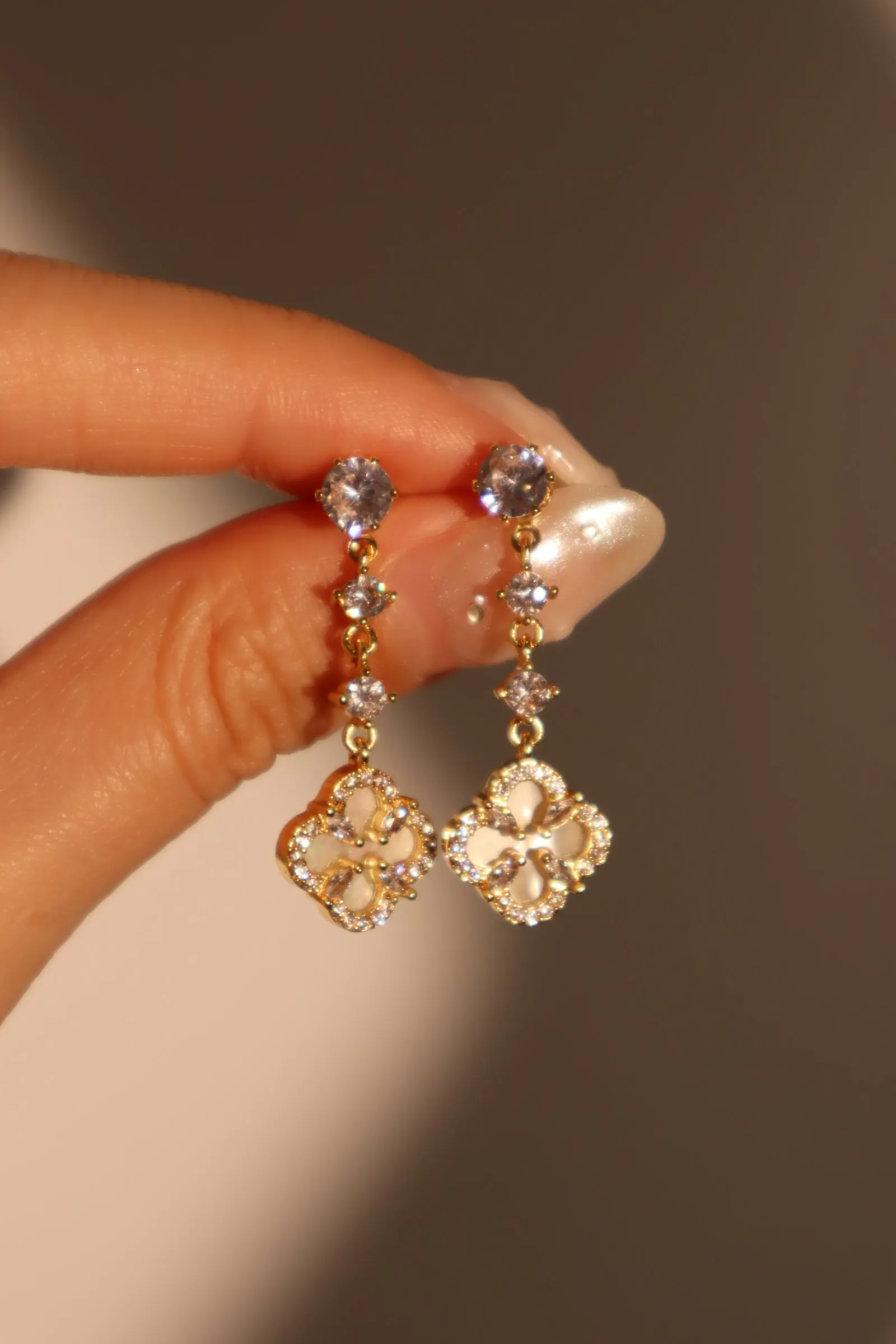 18K Real Gold Plated Lucky Leaf Shell Pearls Earrings