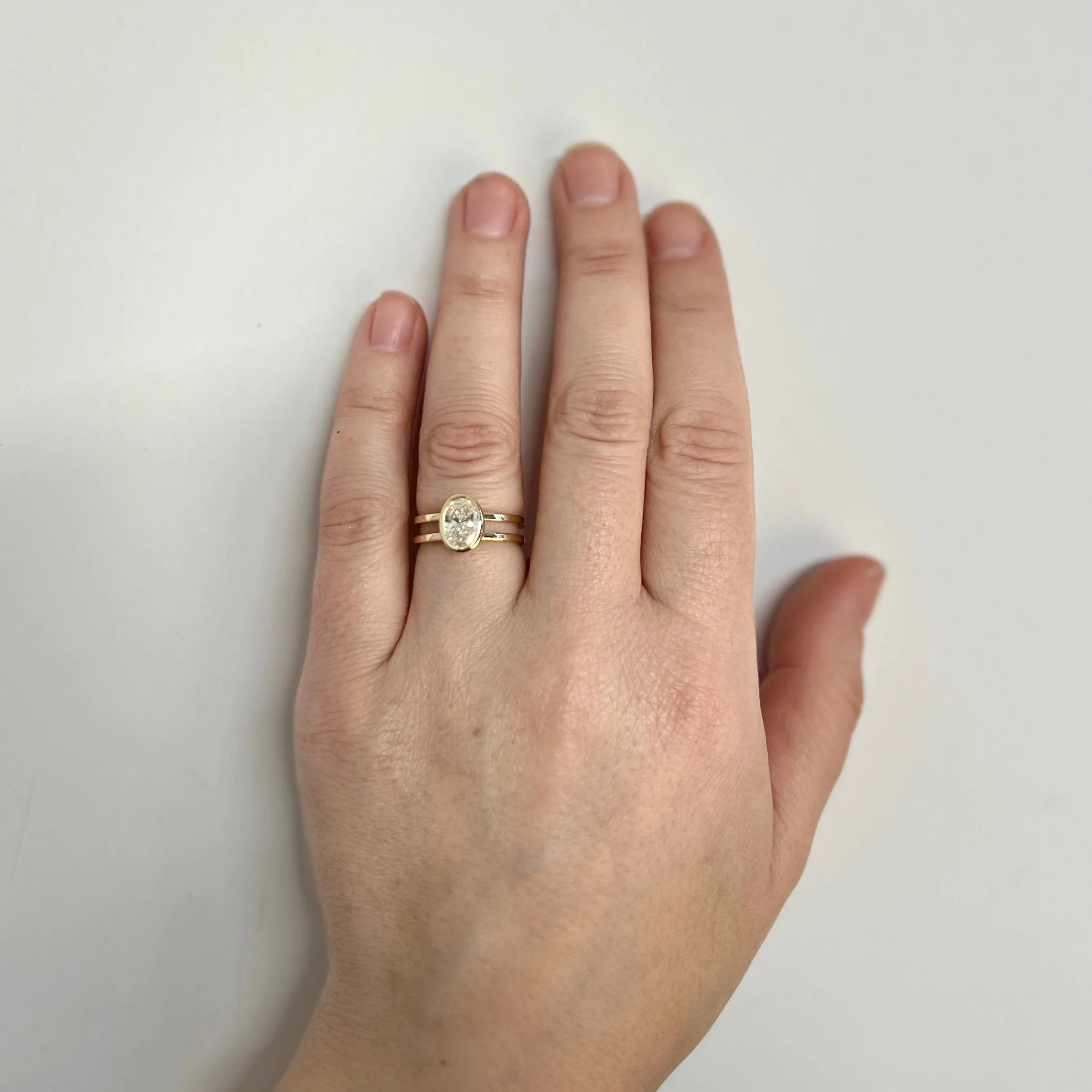 Benu Ring with 1.17ct Lab-grown Diamond in Gold