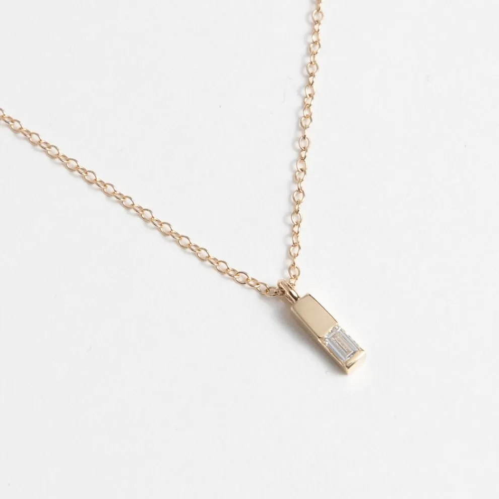 Geri Necklace