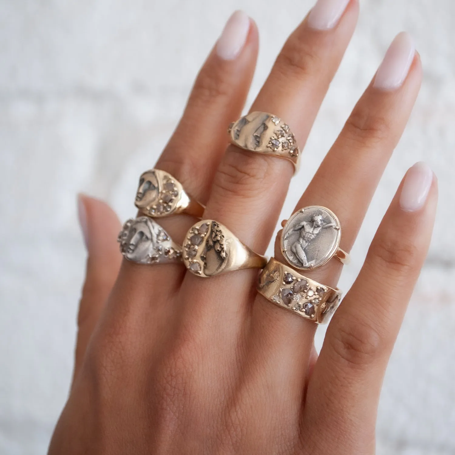 Memories Discovery Ring