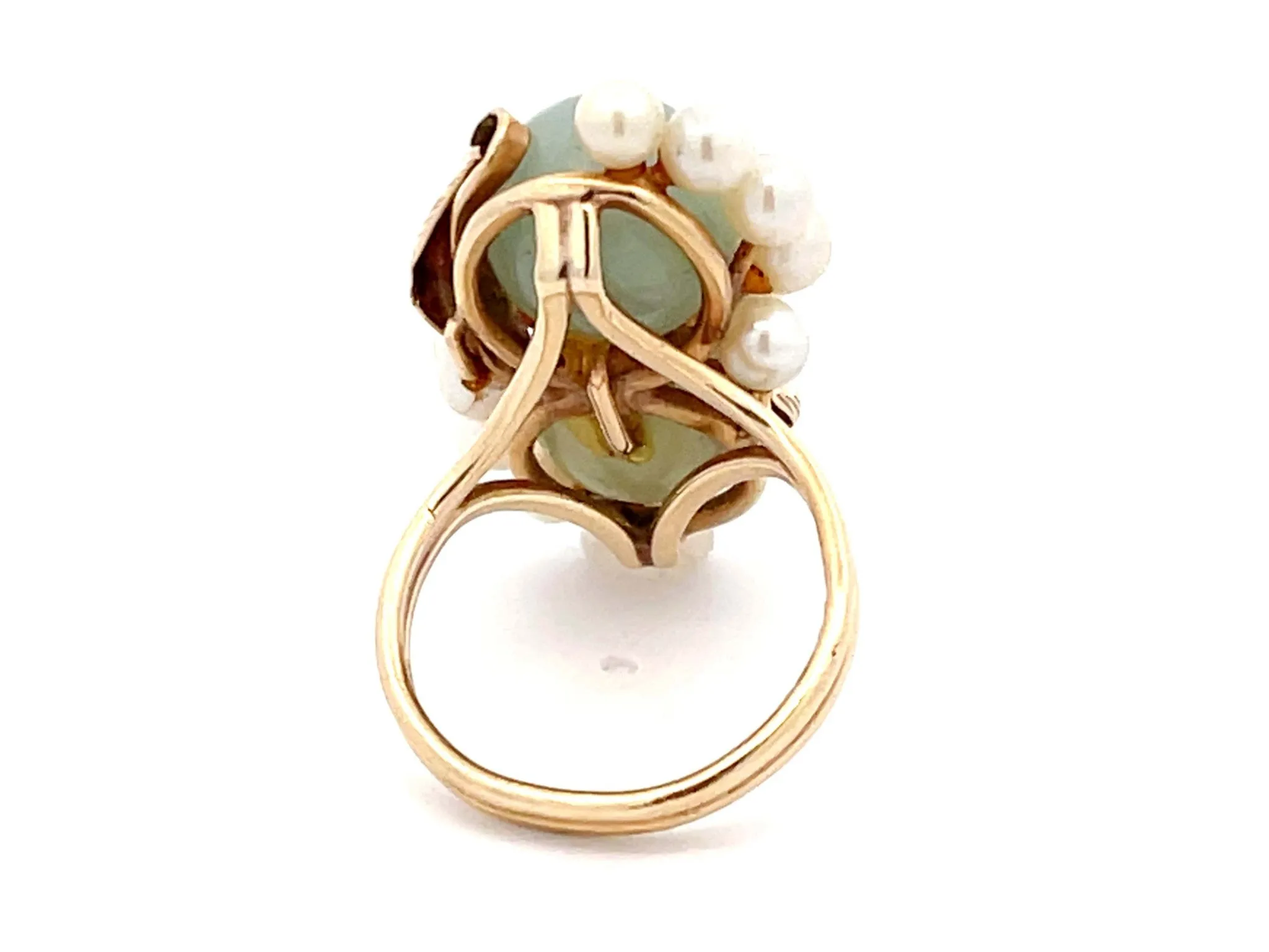 Mings Pale Green Jade Pearl and Leaf Ring in 14k Yellow Gold