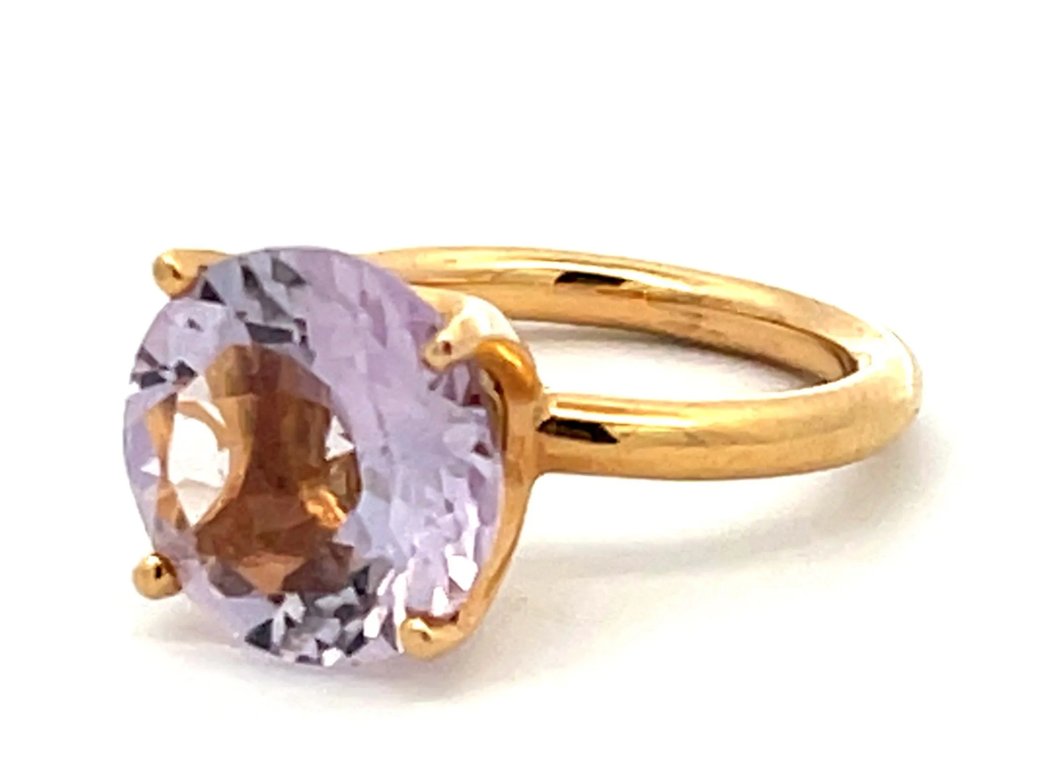Morganite Ring in 18k Yellow Gold
