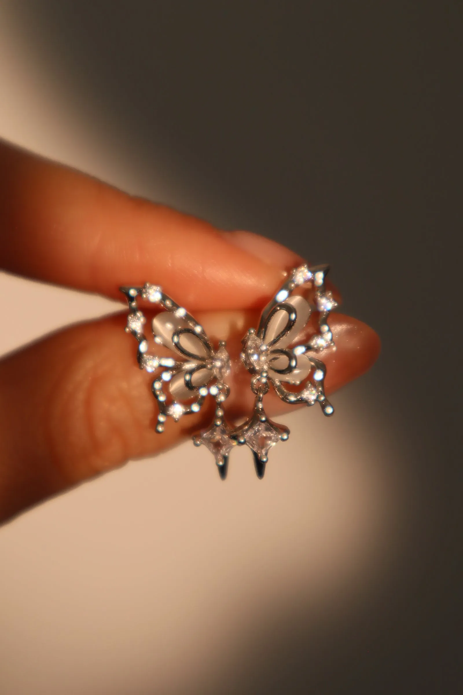Natural Shell Butterfly Star Earrings