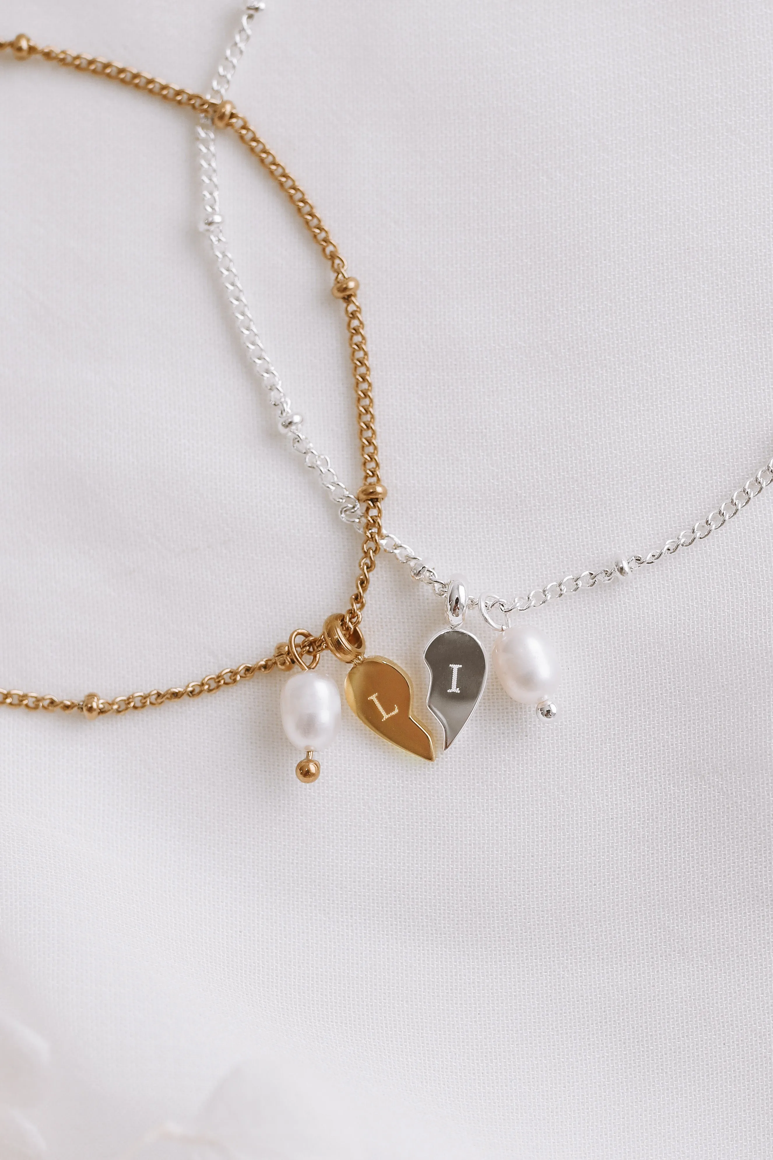 Xiomara - Stainless Steel Engraved Best Friend Bracelets